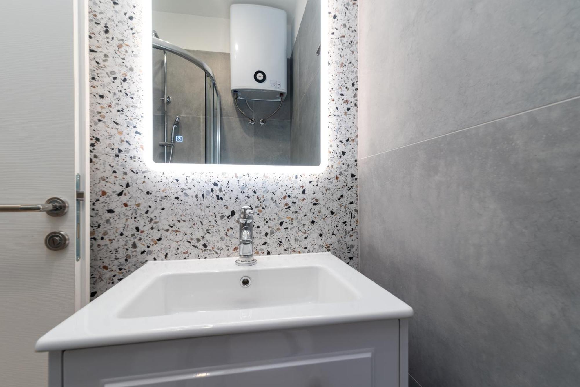 Sea View Apartment Karmen Jesenice  Luaran gambar