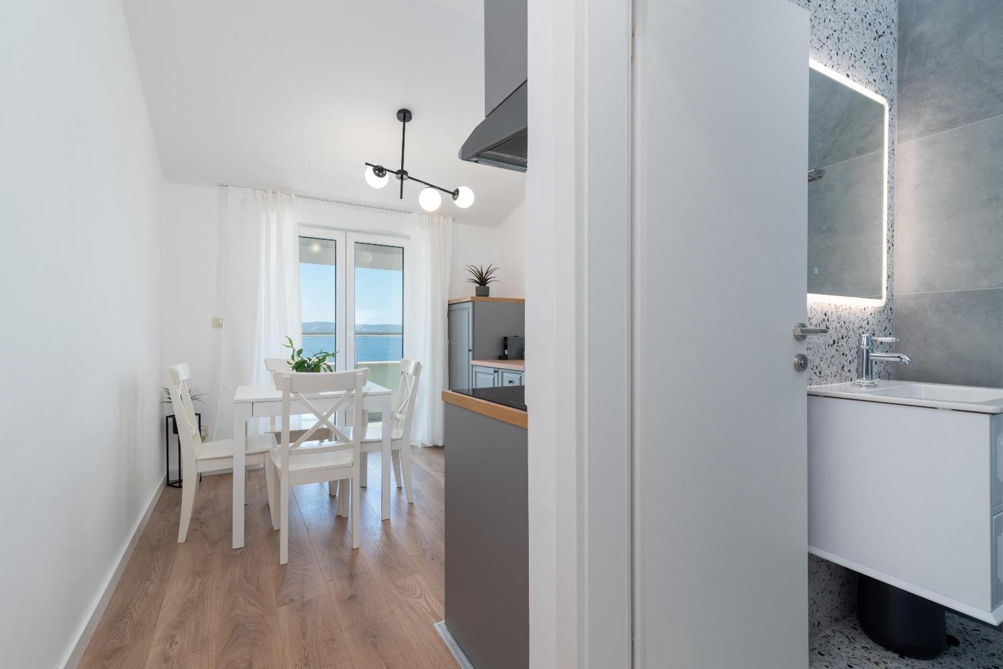 Sea View Apartment Karmen Jesenice  Luaran gambar