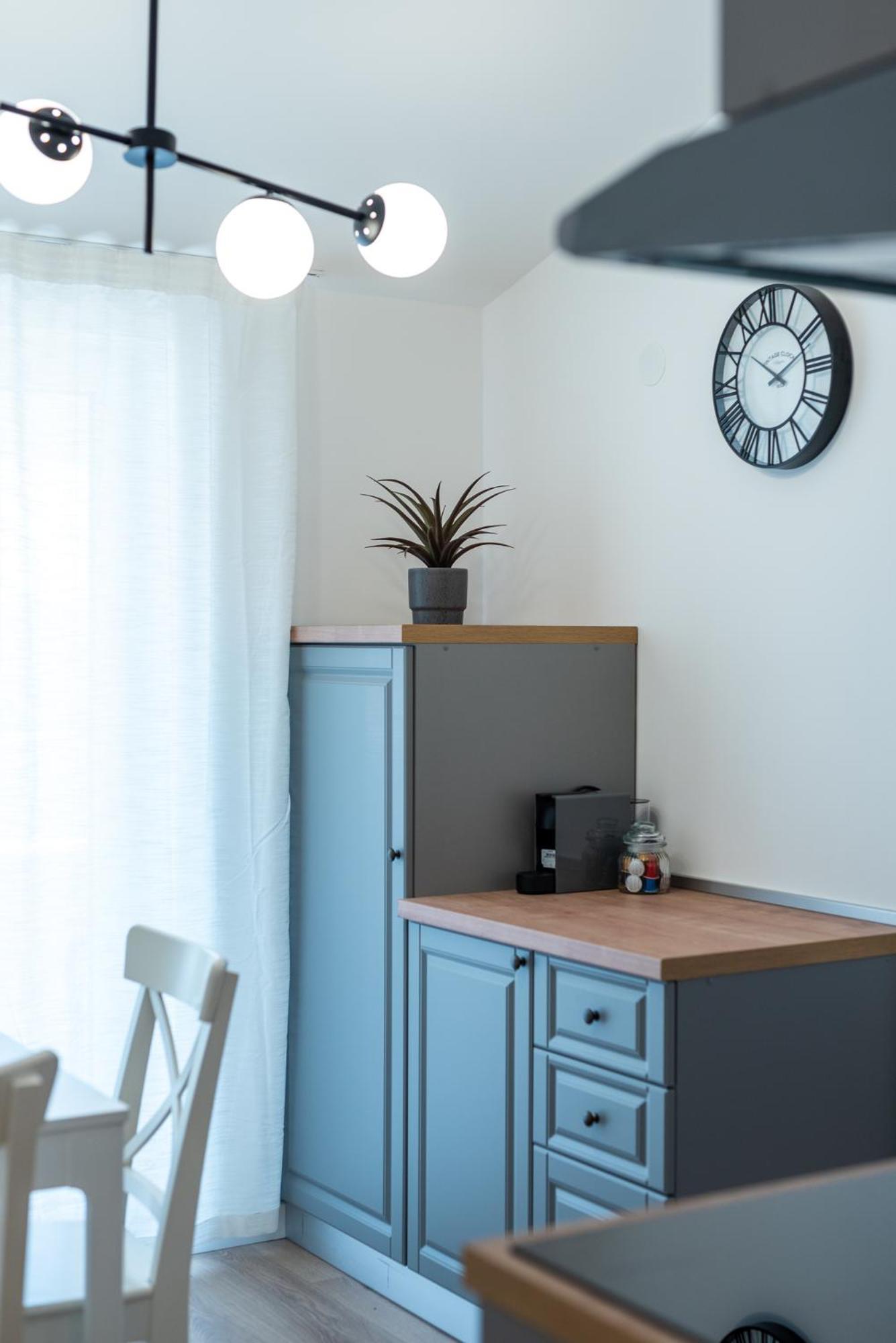 Sea View Apartment Karmen Jesenice  Luaran gambar
